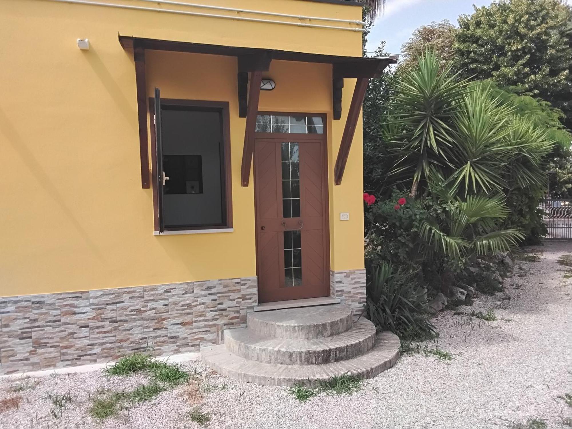 Ferienwohnung L'Oasi Montesilvano Marina Exterior foto